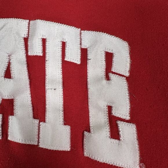 VTG The Game NC State Wolfpack NCAA Red Pullover Sweatshirt Size Small USA - Picture 4 of 7